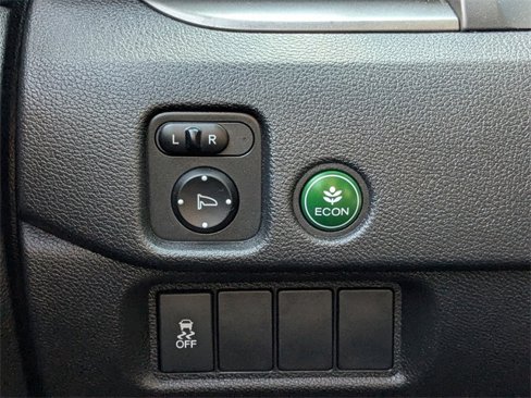 Used 2017 Honda Pilot LX image 21