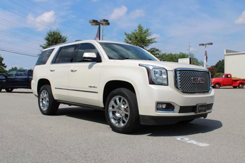 Used 2015 GMC Yukon Denali w/ Touring Package image 1