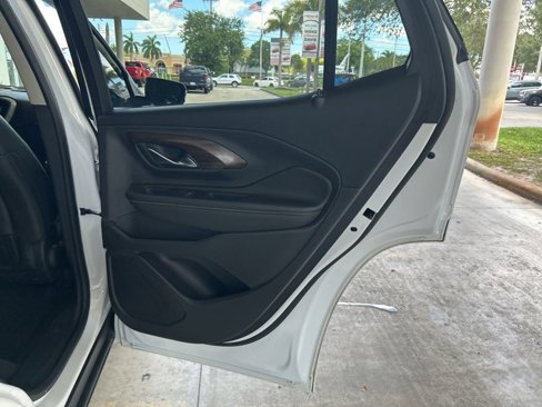 Used 2018 GMC Terrain Denali w/ Advanced Safety Package image 29