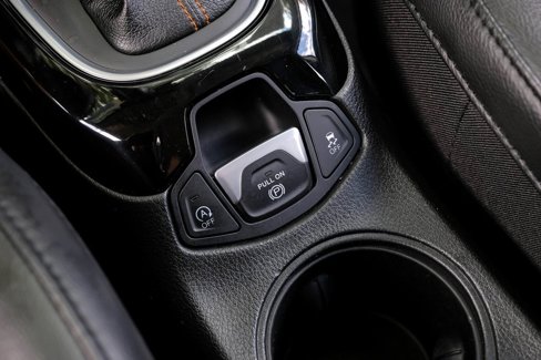Used 2021 Jeep Compass Limited image 33
