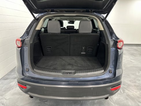 Used 2018 MAZDA CX-9 Touring w/ Touring Premium Package image 8