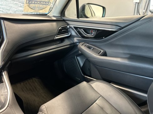 Used 2020 Subaru Outback Limited image 22