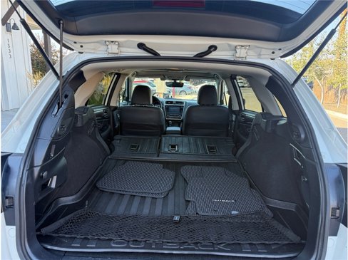 Used 2018 Subaru Outback 2.5i Limited image 41