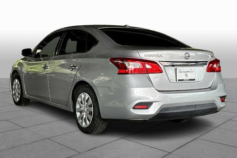 Used 2017 Nissan Sentra SV image 10