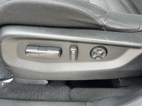Used 2018 Honda CR-V EX image 17