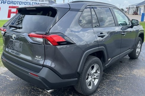 Used 2024 Toyota RAV4 XLE image 8