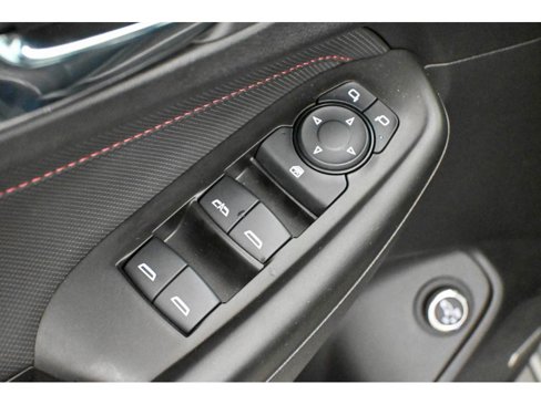 Used 2023 Chevrolet TrailBlazer RS w/ Sun and Liftgate Package image 28