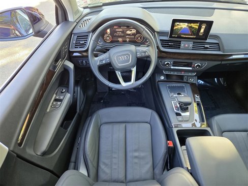 Used 2019 Audi Q5 2.0T Premium Plus w/ Premium Plus Package image 12