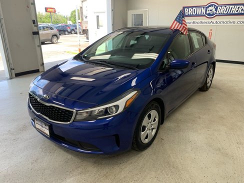 Used 2018 Kia Forte LX w/ LX Rear Camera Package image 2
