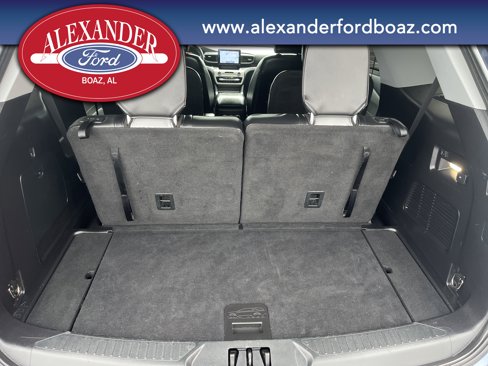 Used 2021 Ford Explorer XLT w/ Equipment Group 202A image 21