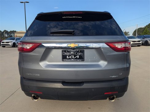 Used 2021 Chevrolet Traverse LT w/ LPO, Floor Liner Package image 4