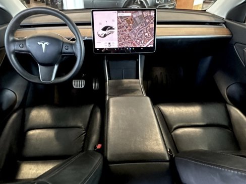 Used 2020 Tesla Model Y Performance image 15