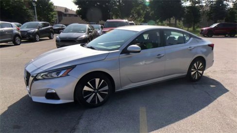 Used 2021 Nissan Altima 2.5 SV image 7