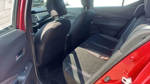 Used 2020 Nissan Kicks SV image 14