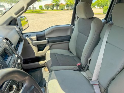 Used 2017 Ford F150 XL w/ Equipment Group 101A Mid image 11