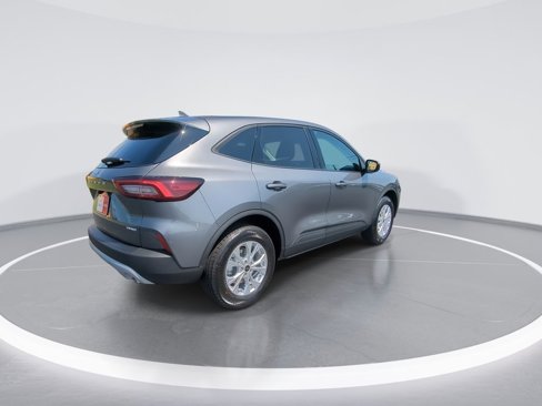 New 2025 Ford Escape Active w/ Cold Weather Package image 8