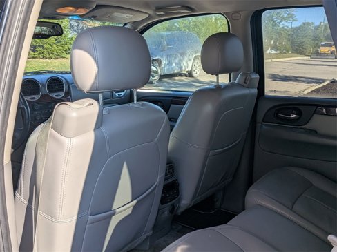 Used 2009 GMC Envoy SLT image 23