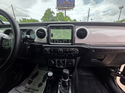 Used 2021 Jeep Wrangler Islander image 36