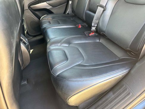 Certified 2022 Jeep Cherokee Limited image 12