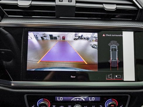New 2025 Audi Q3 2.0T Premium image 28