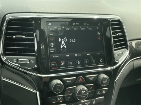 Used 2021 Jeep Grand Cherokee Trailhawk image 13