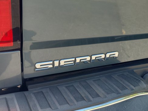 Used 2014 GMC Sierra 1500 SLT w/ SLT Crew Cab Value Package image 27