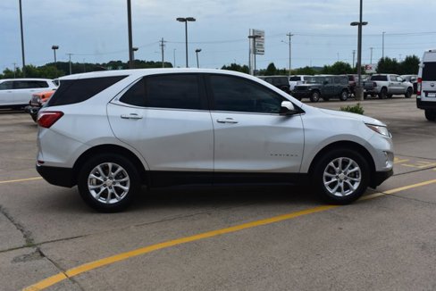Used 2021 Chevrolet Equinox LT image 4