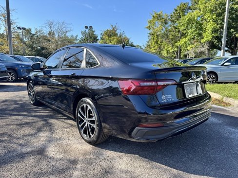 Certified 2023 Volkswagen Jetta Sport image 4