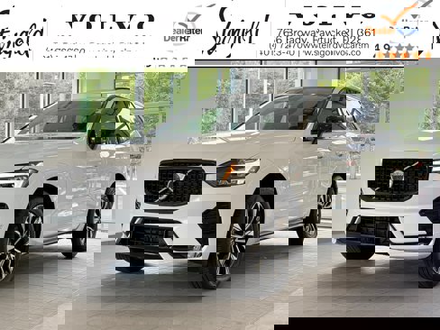 Certified 2025 Volvo XC60 B5 Plus image 1