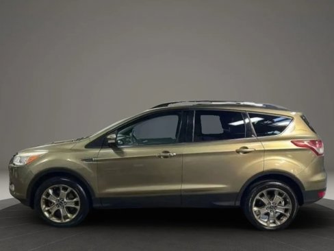 Used 2013 Ford Escape SEL image 2