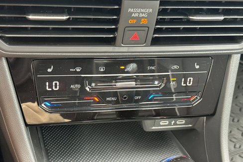 New 2025 Volkswagen Jetta Sport image 18