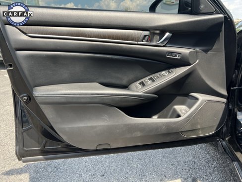 Used 2018 Honda Accord EX-L image 9