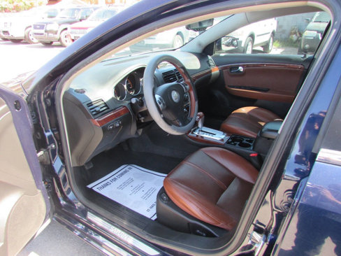 Used 2008 Saturn Aura XR w/ Premium Trim Package image 8