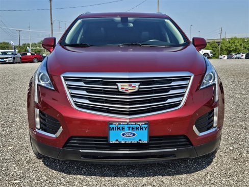 Used 2017 Cadillac XT5 Luxury image 2