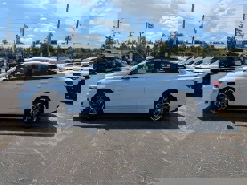 Used 2023 Chevrolet Malibu LT image 7