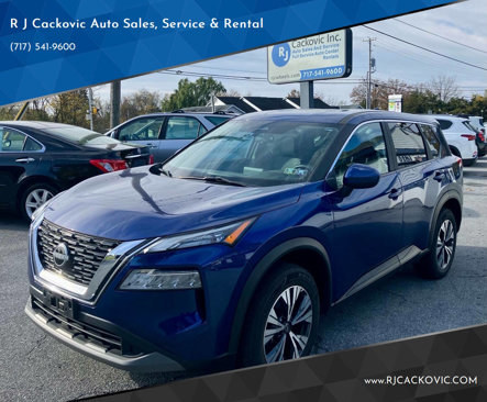 Used 2023 Nissan Rogue SV image 2