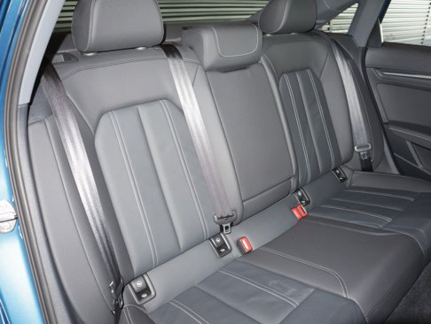 Used 2023 Audi A3 2.0T Premium w/ Convenience Package image 11