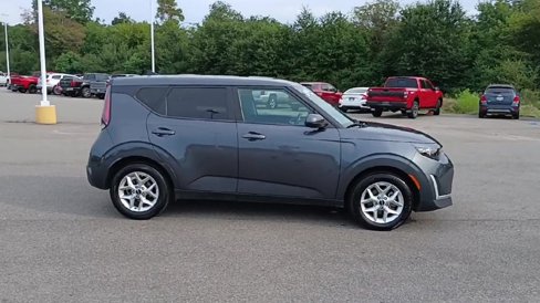 Used 2023 Kia Soul LX w/ Option Group 015 image 9