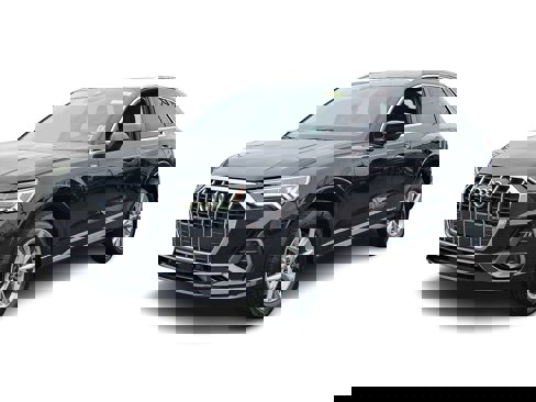 Certified 2024 Audi Q3 2.0T Premium Plus image 1