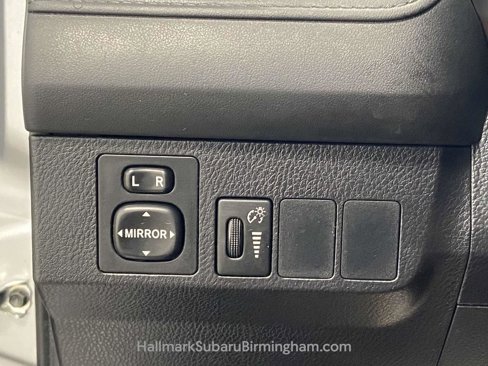 Used 2016 Toyota RAV4 LE image 20