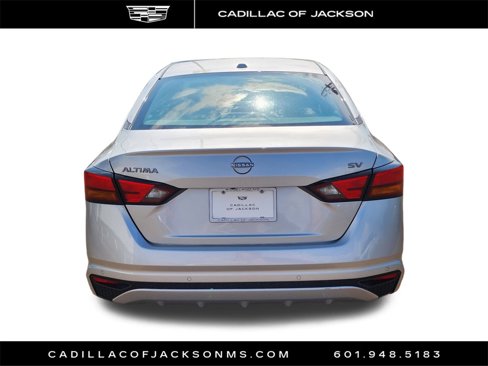 Used 2024 Nissan Altima 2.5 SV image 24