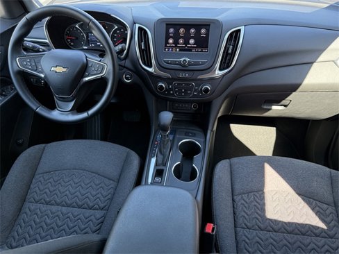 Used 2024 Chevrolet Equinox LT image 35