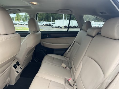 Used 2019 Subaru Outback 2.5i Limited image 31