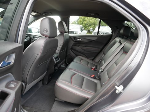 Used 2022 Chevrolet Equinox RS w/ RS Leather Package image 35