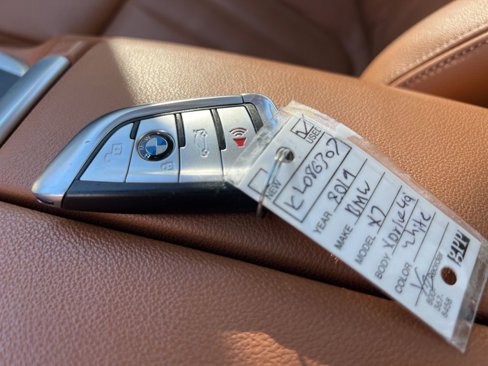 Used 2019 BMW X7 xDrive40i w/ Cold Weather Package image 27
