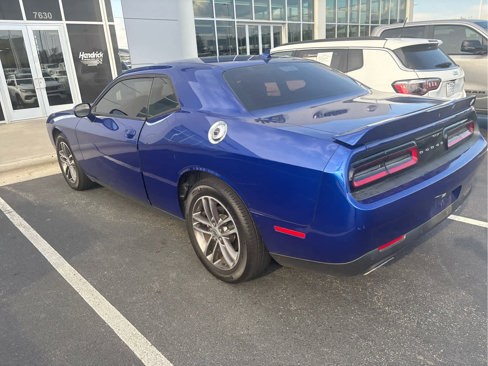 Used 2019 Dodge Challenger SXT w/ Plus Package image 7