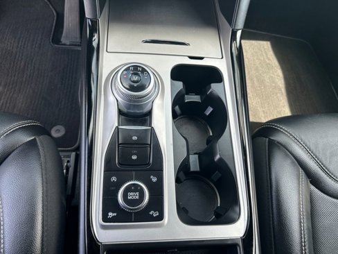 Certified 2022 Ford Explorer ST w/ Equipment Group 401A image 18