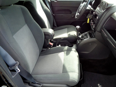 Used 2017 Jeep Patriot Sport image 28