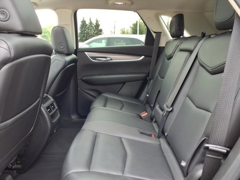 Used 2019 Cadillac XT5 Luxury image 7