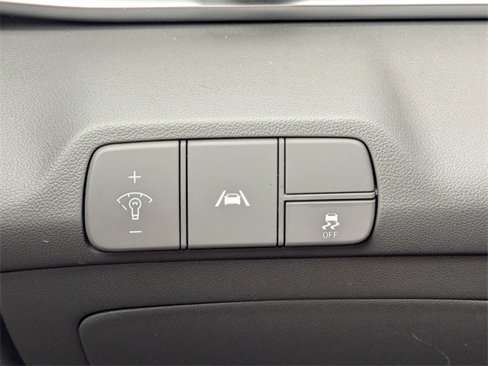 Used 2023 Hyundai Elantra SEL w/ Convenience Package image 18